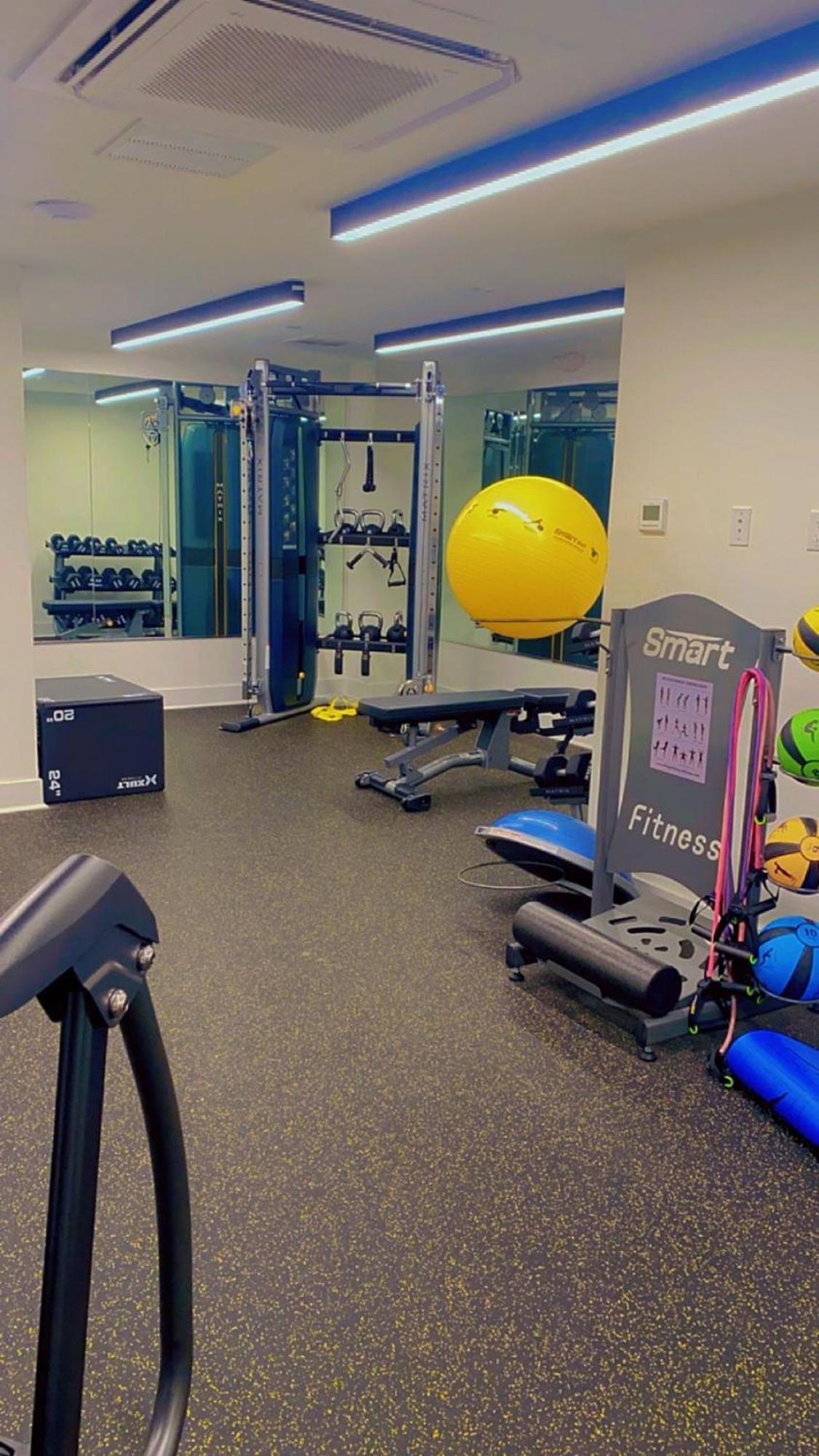 Modern Studioqueenbed-wifigym * Philadelphia